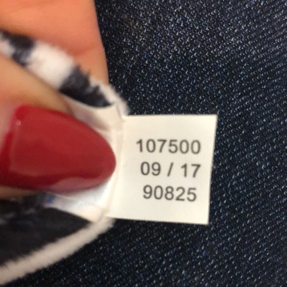 Kids Preferred Lovey Security Blanket Teether 2017 Bear Baby Black & White - Picture 10 of 10